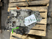 Load image into Gallery viewer, Transmission Hyundai Sonata 2015 - MM3329443
