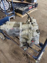 Load image into Gallery viewer, TRANSMISSION Lucerne DTS 06 07 08 09 10 11 VIN 6/Y - MM3331437

