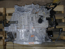 Load image into Gallery viewer, Transmission Kia Telluride 2022 - MM3371365

