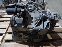 Load image into Gallery viewer, TRANSMISSION B250 CLA250 CLA45 GLA250 GLA45 GLAh 15-20 AWD - MM3428968

