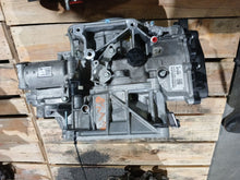 Load image into Gallery viewer, Transmission Chevrolet TRAX 2024 - MM3449343
