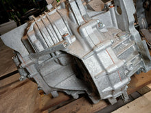 Load image into Gallery viewer, Transmission Hyundai Santa Fe 2023 - MM3454659
