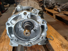 Load image into Gallery viewer, Transmission Cadillac Escalade 2015 - MM3458374
