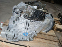 Load image into Gallery viewer, TRANSMISSION Hyundai Elantra 2021 21 2022 22 2023 23 - MM3474450

