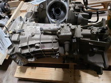 Load image into Gallery viewer, Transmission Chevrolet Corvette 2014 - MM3518488
