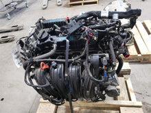 Load image into Gallery viewer, ENGINE MOTOR Santa Fe Sonata Sonata Hybrid Optima Sorento 15-19 2.4L VIN 3/F/B - MM3522359
