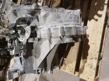 Load image into Gallery viewer, Transmission Ford Focus 2018 - MM3527260
