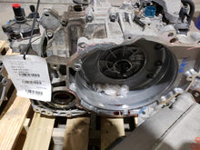 Load image into Gallery viewer, Transmission Kia Sorento 2022 - MM3527321

