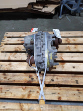 Load image into Gallery viewer, TRANSFER CASE Wrangler 07 08 09 10 11 12 13 14 15 16 17 18 - NW610308
