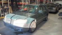 Load image into Gallery viewer, GRILLE Subaru Forester 2006 06 2007 07 2008 08 - NW368213
