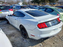 Load image into Gallery viewer, Transmission Ford Mustang 2019 - MM3299977
