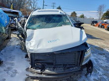 Load image into Gallery viewer, [INVENTORYCAR_YEAR_MAKE_MODEL] TRANSMISSION 4X4 - MM3298601
