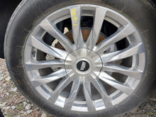 Load image into Gallery viewer, Transmission  ESCALADE ESV 2022 - MM3302279
