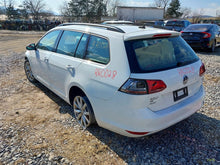 Load image into Gallery viewer, TRANSMISSION Volkswagen Golf 2015 15 2016 16 2017 17 FWD - MM3305071
