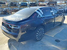 Load image into Gallery viewer, Transmission  LINCOLN CONTINENTAL 2017 - MM3327219
