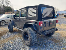 Load image into Gallery viewer, TRANSMISSION Jeep Wrangler 12 13 14 15 16 17 18 VIN W - MM3327855
