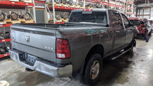 Load image into Gallery viewer, TRANSFER CASE 2500 Pickup 3500 Pickup 06 07 08 09 10 11 12 - NW506132

