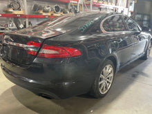 Load image into Gallery viewer, ECU ECM COMPUTER Jaguar XF XFR 2013 13 2014 14 - NW435973
