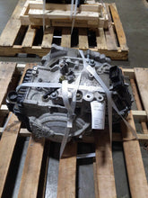 Load image into Gallery viewer, Transfer Case Jeep Renegade 2017 - NW552189
