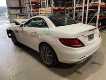 Load image into Gallery viewer, Transmission  MERCEDES SLC-CLASS 2017 - NW559868
