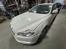 Load image into Gallery viewer, TRANSMISSION Jaguar XF 2009 09 SUPERCHARGED - NW572629
