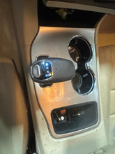 Load image into Gallery viewer, Floor Shifter  GRAND CHEROKEE 2015 - NW678472
