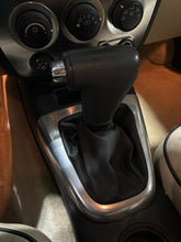 Load image into Gallery viewer, Floor Shifter Hummer H3 2010 - NW702769
