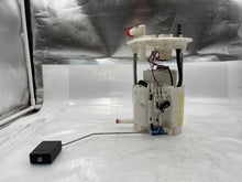 Load image into Gallery viewer, Fuel Pump Ford Explorer 2015 - NW254568

