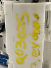 Load image into Gallery viewer, Fuel Pump Ford Explorer 2015 - NW254568

