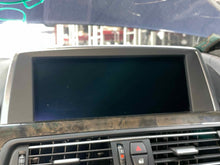 Load image into Gallery viewer, INFO-GPS SCREEN 640I 650i M6 2013 13 2014 14 2015 15 2016 16 - NW649768
