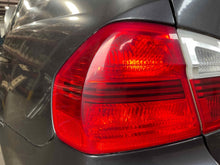 Load image into Gallery viewer, OUTER TAIL LIGHT LAMP 323i 325ci 325i 328i 330ci 330i 06-08 Left - NW610805
