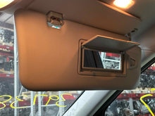 Load image into Gallery viewer, INTERIOR SUN VISORS Gl320 Gl350 Gl450 Gl550 ML320 ML350 06-12 Right - NW645036
