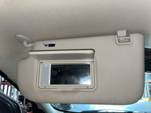 Load image into Gallery viewer, Interior Sun Visors Ford Escape 2016 - NW663056
