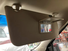 Load image into Gallery viewer, Interior Sun Visors Ford Flex 2017 - NW610556
