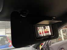 Load image into Gallery viewer, Interior Sun Visors Honda HR-V 2019 - NW698475

