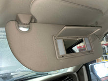 Load image into Gallery viewer, Interior Sun Visors Lincoln Navigator 2012 - NW511024
