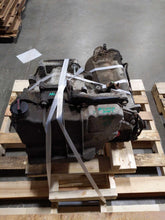 Load image into Gallery viewer, FRONT DOOR WINDOW REGULATOR Cadillac DTS 06 07 08 09 10 11 Right - NW588382
