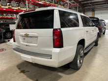 Load image into Gallery viewer, [INVENTORYCAR_YEAR_MAKE_MODEL] FRONT DRIVE SHAFT - NW590699
