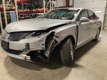 Load image into Gallery viewer, Transfer Case Lincoln MKZ 2013 - NW604937
