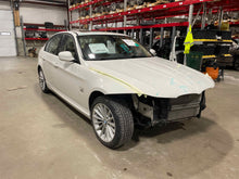 Load image into Gallery viewer, FRONT DRIVE SHAFT BMW 325xi 330xi 328xi 335xi 2006 06 2007 07 2008 08 09 10 11 - NW610478
