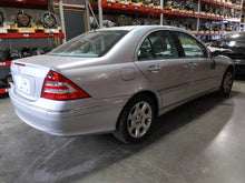 Load image into Gallery viewer, AUTOMATIC TRANSMISSION 230 SLK C230 C240 C32 C320 C55 CLK320 00-05 RWD - NW652872
