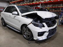 Load image into Gallery viewer, Speedometer Cluster  MERCEDES ML-CLASS 2013 - NW618781
