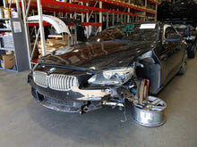 Load image into Gallery viewer, FRONT CV AXLE SHAFT BMW 550i 650i 11 12 13 14 15 Right - NW622460
