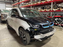 Load image into Gallery viewer, Radio  BMW I3 2015 - NW623933
