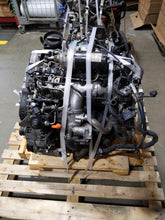 Load image into Gallery viewer, AIR CLEANER BOX Volkswagen Jetta 09 10 11 12 13 14 - NW624452
