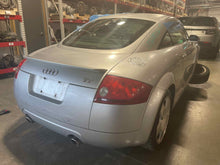 Load image into Gallery viewer, MANUAL TRANSMISSION Audi TT 2001 01 2002 02 - NW629001
