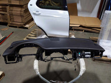 Load image into Gallery viewer, FRONT CV AXLE SHAFT Jaguar XF XFR 2013 13 2014 14 2015 15 Right - NW637936

