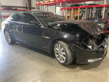 Load image into Gallery viewer, TRANSFER CASE Vanden Pl XF XFR XJ XJL 2013 13 2014 14 2015 15 - NW638057
