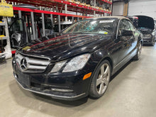 Load image into Gallery viewer, REAR AXLE SHAFT E250 Van C230 C250 C300 C350 C63 E250D E300 08-17 MT - NW638515
