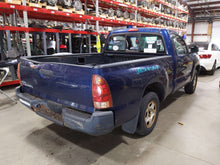 Load image into Gallery viewer, Speedometer Cluster Toyota Tacoma 2008 - NW638726
